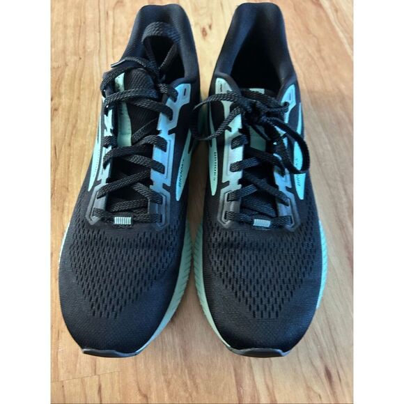 Brooks Launch 8 Women's Running Shoe Size 9.5 B Medium) Black teal - Picture 2 of 5
